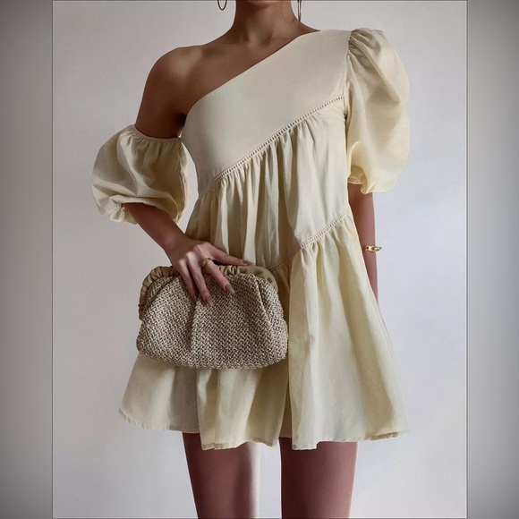 Showpo Harleen Asymmetrical Trim Mini Dress Beige Women’s US Size 2 - Picture 1 of 4